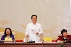 Phó Chủ nhiệm Ủy ban Các vấn đề xã hội của Quốc hội Bùi Sỹ Lợi phát biểu. (Ảnh: Nguyễn Dân/TTXVN)