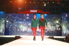 [Photo] Bộ sưu tập len cá tính làm từ lông cừu cho mùa Đông ấm áp 