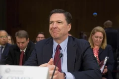 Giám đốc FBI James Comey tại phiên điều trần trước cuộc họp của Ủy ban Quân lực Thượng viện Mỹ tại Washington, DC ngày 10/1. (Nguồn: AFP/TTXVN)