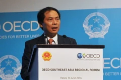 Thứ trưởng Bộ Ngoại giao Bùi Thanh Sơn phát biểu tại Diễn đàn. (Ảnh: Nguyễn Khang/TTXVN)