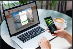 Vietcombank cung cấp dịch vụ để các khách hàng trải nghiệm ngay tại buổi lễ khai trương và công bố dịch vụ công thứ 1.000 trên Cổng dịch vụ Công quốc gia (Ảnh: CTV)