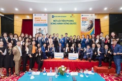 VBI và Brics hợp tác ra mắt hai sản phẩm đồng thương hiệu bảo hiểm. (Ảnh: CTV/Vietnam+)