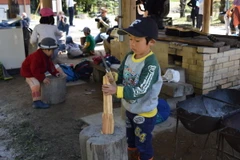 Ghé thăm nhà trẻ Marutanbo nằm giữa khu rừng ở Nhật Bản