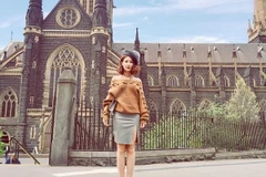 Diễm My 9X gây ấn tượng với hình ảnh mới mẻ trong chuyến du lịch ngắn ngày.