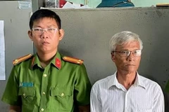 Đối tượng Nguyễn Văn Nhựt tại cơ quan công an. (Nguồn: Báo Bình Thuận)