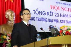 “Trường ngoài công lập không được chỉ để bắt... cá nhỏ” 