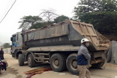 Cô gái chết thảm sau khi bị kéo lê cả chục mét trên đường phố Hà Nội