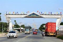 Theo thiết kế, chiều dài toàn tuyến đường cao tốc Thành phố Hồ Chí Minh-Mộc Bài dài khoảng 53,5 km, điểm đầu từ vành đai 3 (huyện Củ Chi, Thành phố Hồ Chí Minh), điểm cuối kết khu vực cửa khẩu Mộc Bài (tỉnh Tây Ninh). (Ảnh: Hồng Đạt/TTXVN)