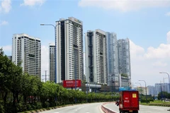 Các tòa cao ốc căn hộ chung cư ở thành phố Thủ Đức, Thành phố Hồ Chí Minh. (Ảnh: Hồng Đạt/TTXVN)