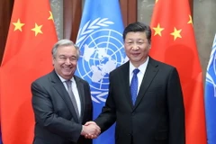 Tổng Thư ký Liên hợp quốc (LHQ) Antonio Guterres và Chủ tịch Trung Quốc Tập Cận Bình tại Diễn đàn châu Á Bác Ngao 2018. (Nguồn: THX/TTXVN)