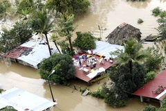 Mưa lớn gây lũ lụt trên diện rộng ở Venezuela. (Nguồn: Reuters)