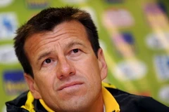 Dunga đã phải nhận "án phạt" nặng nhất khi ông bị Liên đoàn Bóng đá Brazil (CBS) sa thải. (Nguồn: Internet)