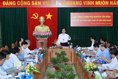 Thủ tướng Nguyễn Tấn Dũng phát biểu kết luận buổi làm việc. (Ảnh: Đức Tám/TTXVN)