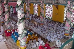 Một buổi hành lễ của Hội Thánh Cao đài. (Nguồn: mytour.vn)