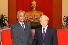 Tổng Bí thư Nguyễn Phú Trọng tiếp Tổng Bí thư Đảng Cộng sản Ấn Độ Suravanram Sudhakar Reddy đang thăm và làm việc tại Việt Nam. (Ảnh : Trí Dũng/TTXVN)