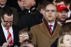 Gia đình Glazer khẳng định họ sẽ tiếp tục kiểm soát đội bóng cho tới ít nhất là năm 2017. (Ảnh: TT&VH)