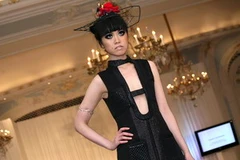 Một mẫu áo váy được trình diễn tại J Summer Fashion Show. (Nguồn: jfashionshow) 