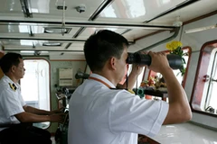 Hải quân Nhân dân Việt Nam tuần tra trên biển. (Nguồn: TTXVN)