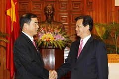 Thủ tướng Nguyễn Tấn Dũng tiếp Đại sứ Trung Quốc tại Việt Nam Khổng Huyễn Hựu đến chào xã giao. (Ảnh: Đức Tám/TTXVN)