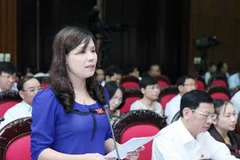 Đại biểu Quốc hội tỉnh Yên Bái Nguyễn Thị Bích Nhiệm phát biểu ý kiến. (Ảnh: Lâm Khánh/TTXVN)