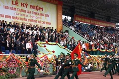 Diễu binh biểu dương lực lượng tại Lễ kỷ niệm. (Ảnh: Thanh Tùng/TTXVN)