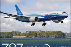 Máy bay Boeing 787 Dreamliner. 
