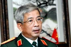 Trung tướng Nguyễn Chí Vịnh, Thứ trưởng Bộ Quốc phòng, dẫn đầu đoàn Việt Nam dự ADSOM Retreat. (Nguồn: TTXVN)