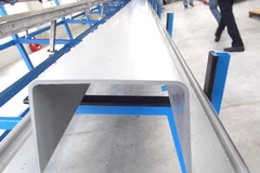 Sản phẩm cọc vách nhựa uPVC của nhà máy. (Ảnh: Trần Xuân Tình/Vietnam+)