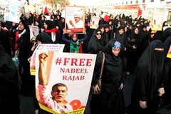 Đoàn người biểu tình ở thủ đô Manama của Bahrain. (Nguồn: Reuters)