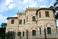 Các tòa nhà biệt thự kiến trúc Pháp là một phần của lịch sử đô thị Hà Nội. (Nguồn: Internet)