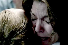 Một hình ảnh gây xúc động trong video clip. 