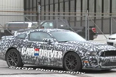 Mẫu Mustang Shelby GT500 2013. (Nguồn: caranddriver.com)