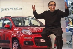 Chủ tịch Fiat, Marchionne giới thiệu mẫu Fiat Panda mới ở nhà máy Fiat tại Pomogliano D'Arco (Nguồn: AFP)