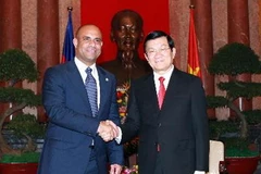 Chủ tịch nước Trương Tấn Sang tiếp Ngài Laurent Salvador Lamothe, Thủ tướng Chính phủ Cộng hòa Haiti đang ở thăm chính thức Việt Nam. (Ảnh: Nguyễn Khang/TTXVN)