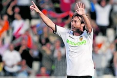 Guardiola muốn mua David Silva thay Henry. (Ảnh: TT&VH)