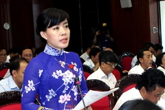 Đại biểu Quốc hội thành phố Đà Nẵng Nguyễn Thị Kim Thúy phát biểu ý kiến về dự thảo Luật Tố cáo. (Ảnh: Nhan Sáng/TTXVN)