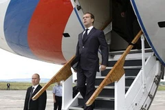 Tổng thống Nga Medvedev trong một buổi thị sát các địa phương ở Nga. (Ảnh tư liệu, nguồn rian.ru)