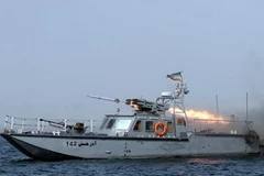 Hải quân Iran tập trận ở eo biển Hormuz. (Nguồn: Getty Images)