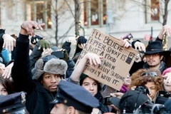 Những người biểu tình chiếm phố Wall ở New York. (Nguồn: AP)