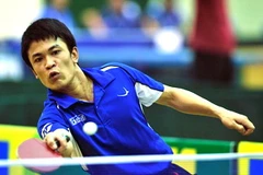 Tay vợt Nguyễn Thành Luân (Quân đội) thi đấu ở nội dung đồng đội nam. (Ảnh: Quốc Khánh/TTXVN) 