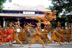 Biểu diễn võ thuật ở chùa Thiếu Lâm. (Nguồn: Internet)