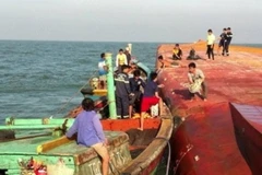 Huy động 4 tàu tìm người mất tích vụ chìm tàu trên sông Soài Rạp