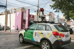 Xe của Google chụp ảnh tại Brazil phục vụ ứng dụng Street View. (Nguồn: Folha de Sao Paulo) 