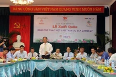 Lễ xuất quân của đoàn thể thao Việt Nam tham dự Sea Games 27 tại Myanmar (Ảnh: Quốc Khánh-TTXVN)