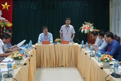 Phó Chủ tịch UBND tỉnh Bắc Giang Lê Ánh Dương, Trưởng Ban chỉ đạo thi THPT quốc gia tỉnh Bắc Giang phát biểu. (Ảnh: Tùng Lâm/TTXVN)