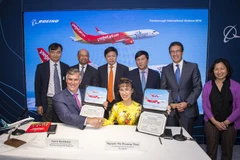 Vietjet ký mua 100 tàu bay B737 MAX trị giá 12,7 tỷ USD (Ảnh: Vietjet cung cấp)