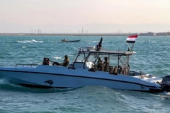 Lực lượng bảo vệ bờ biển Yemen tuần tra gần eo biển Bab El Mandeb. (Nguồn: Getty Images)