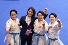 Đội tuyển Karate chia sẻ niềm vui về bộ sưu tập huy chương ASIAD 19
