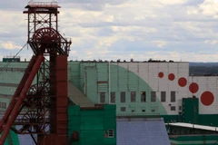 9 công nhân xây dựng bị mắc kẹt bên trong một mỏ kali bị cháy thuộc sở hữu của Công ty Uralkali gần dãy núi Ural ở Nga. (Nguồn: Reuters)