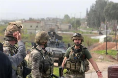 Binh sỹ Thổ Nhĩ Kỳ tại trạm kiểm soát an ninh ở Afrin, Syria ngày 20/3. (Nguồn: THX/TTXVN)